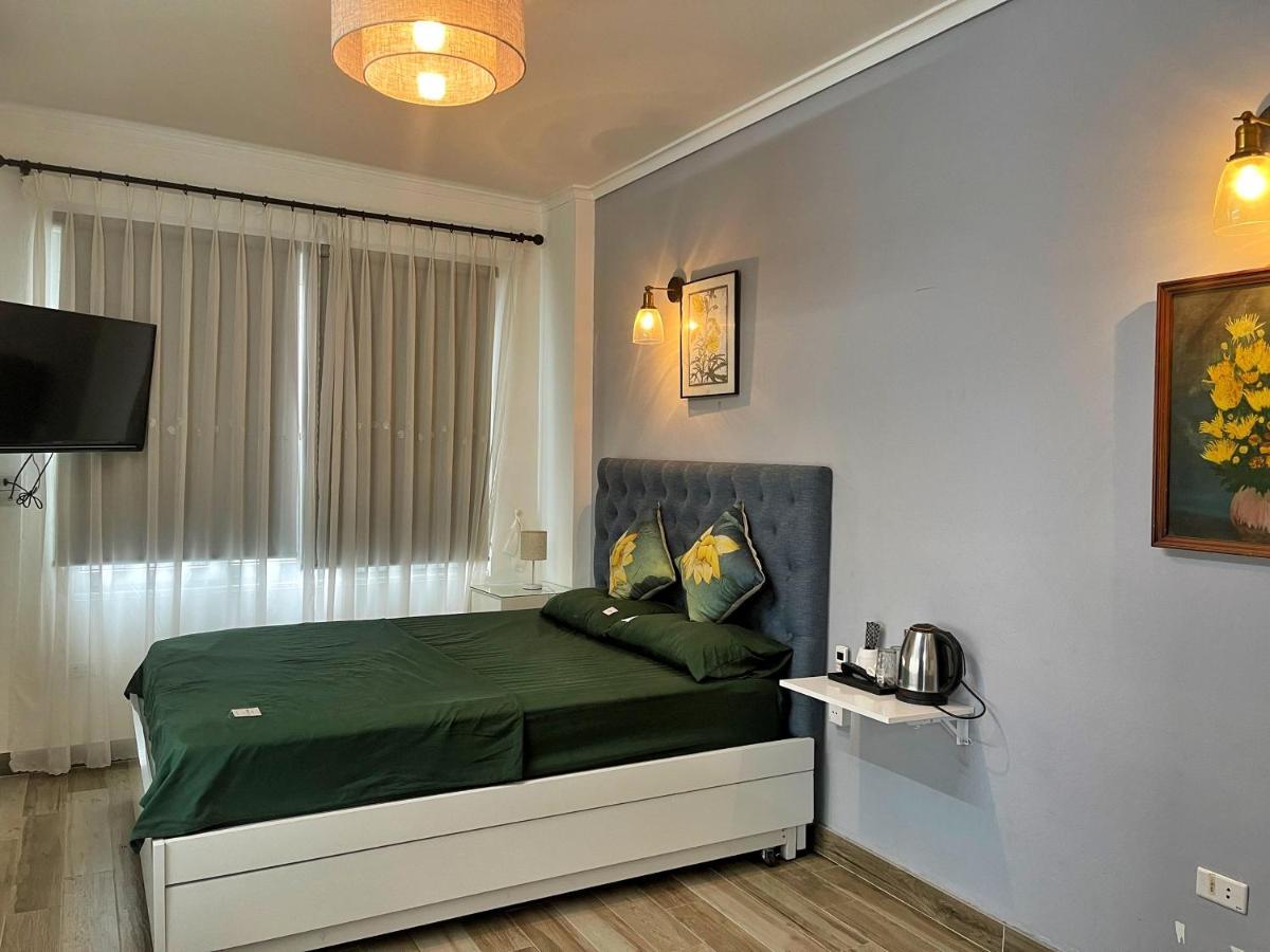 Miah Boutique Homestay Hanoi Buitenkant foto